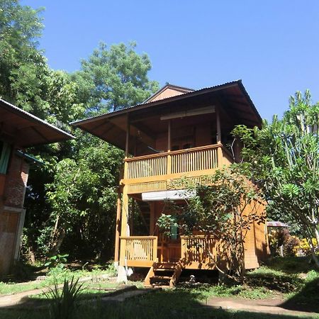 Bunaken Sea Garden Resort Екстериор снимка
