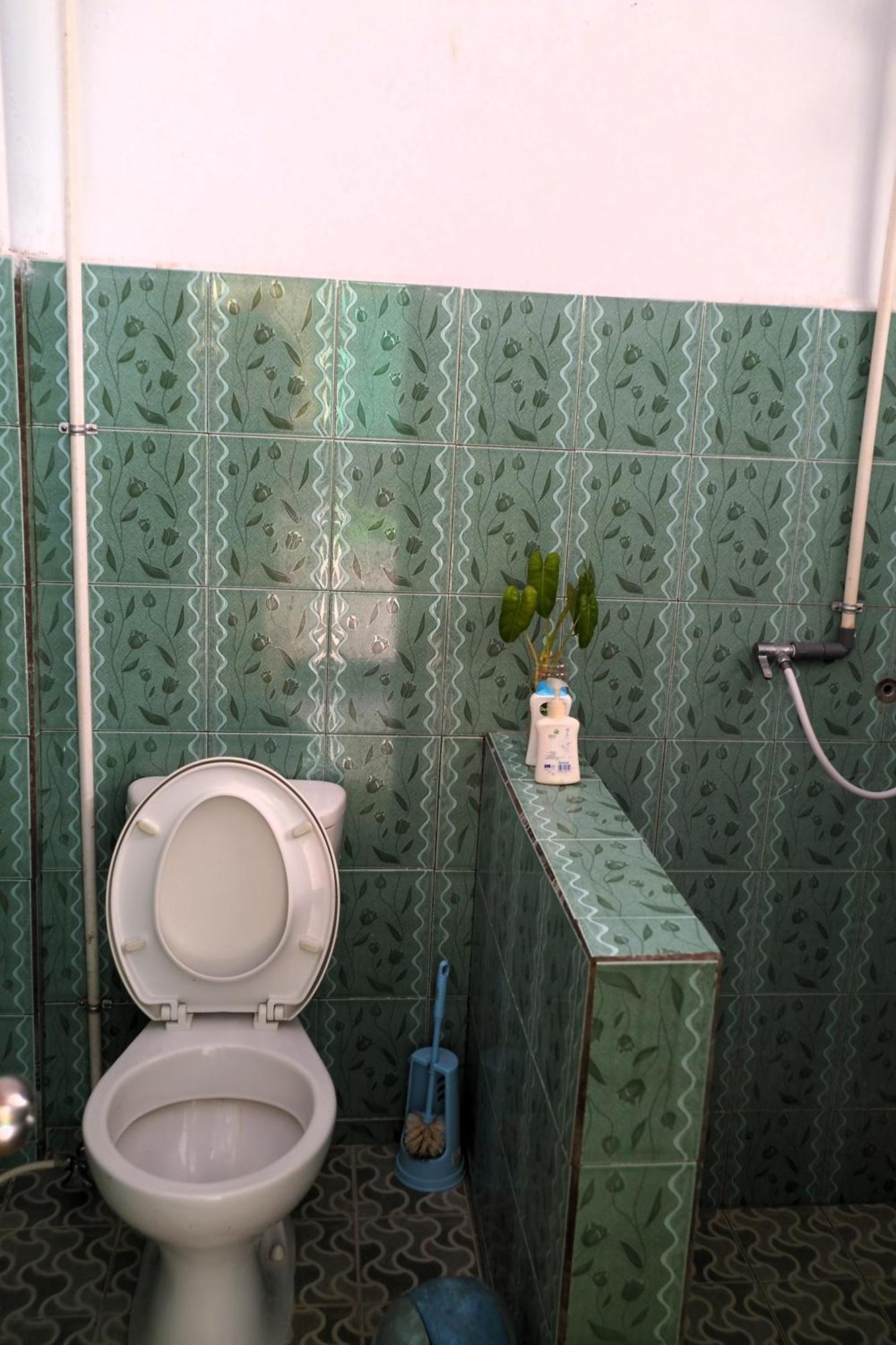 Bunaken Sea Garden Resort Екстериор снимка
