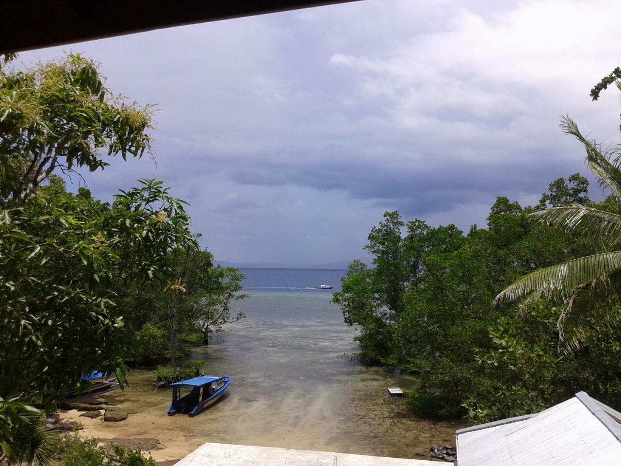 Bunaken Sea Garden Resort Екстериор снимка