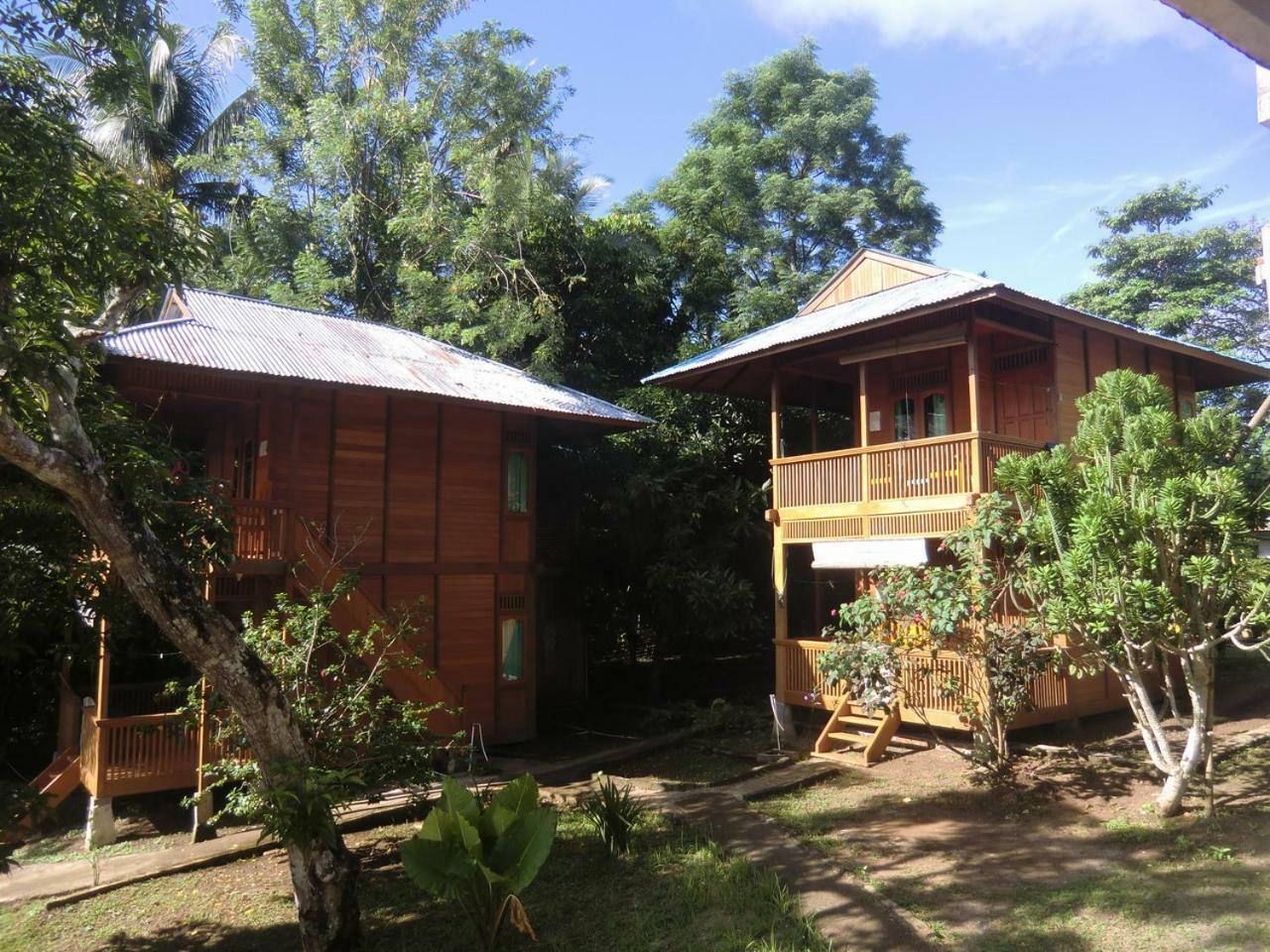 Bunaken Sea Garden Resort Екстериор снимка